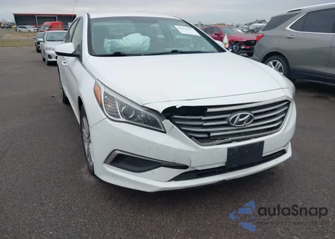 2017 Hyundai Sonata z USA, uszkodzony, nr VIN 5NPE24AF2HH570610